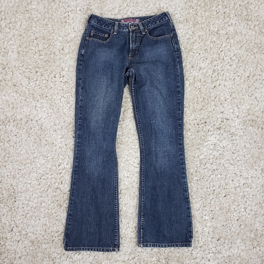 Women’s Silver Jeans Size: 28 X 30